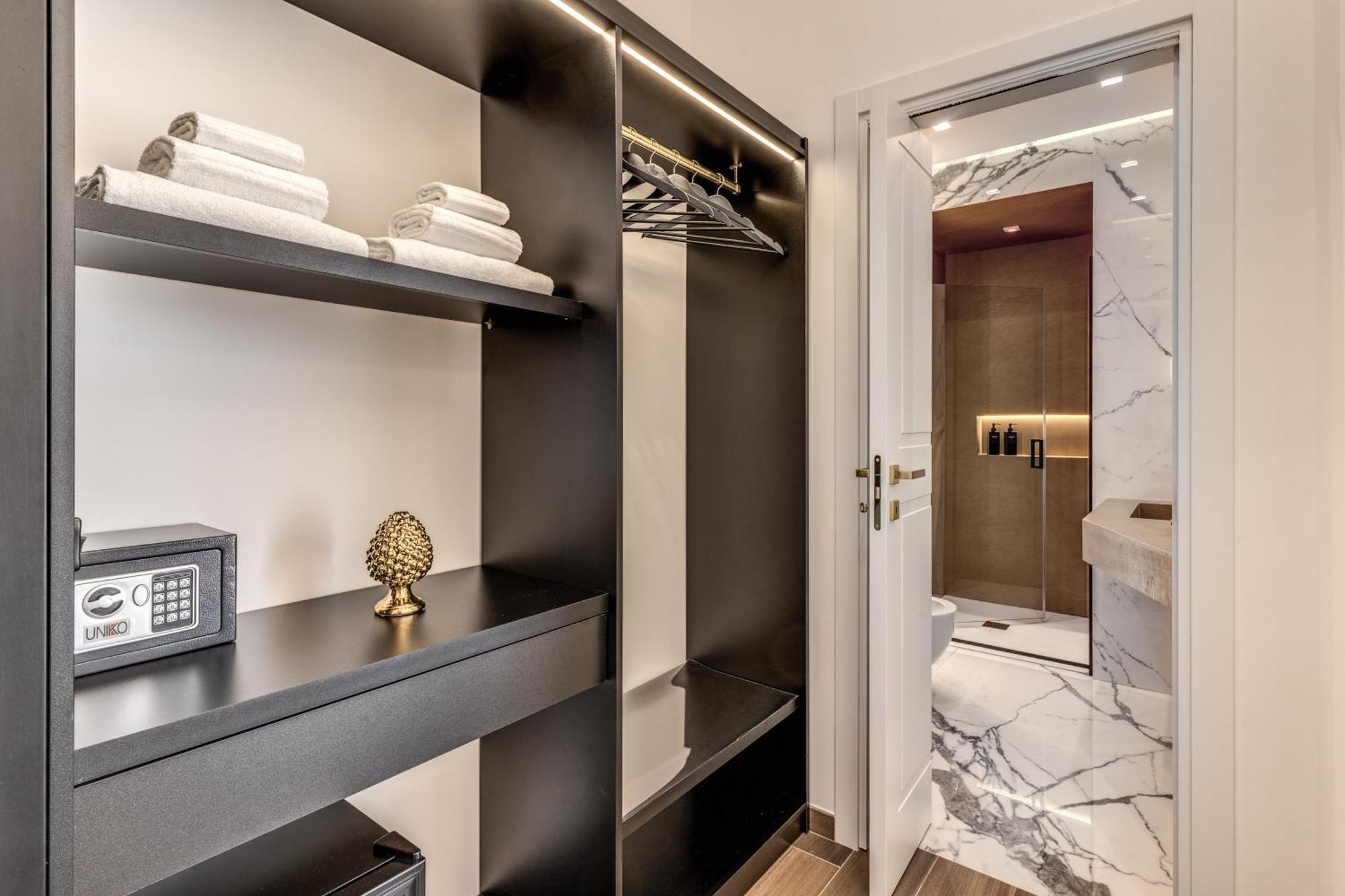 Atarooms Suites Napoli Dış mekan fotoğraf